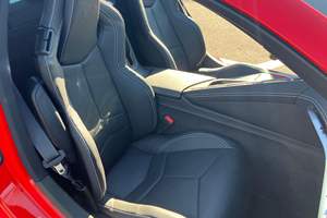 CHEVROLET CORVETTE STINGRAY COUPE 2025 USADO, VOLANTE A LA IZQUIERDA/DERECHA - Product Image 4