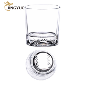 Vasos de Whisky de Cristal Transparente con Logotipo Personalizado al por Mayor, Vasos con Base de Bola 3D para Recuerdos de Tenis, Premios de Clubes - Product Image 1