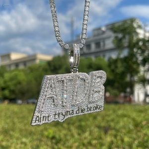 Colgante de Diamante con Nombre Personalizado, Cultivado en Laboratorio |   Collar con Placa de Nombre con Letras con Incrustaciones de Diamantes |   Joyería Hip Hop Chapada en Oro Amarillo - Product Image 3