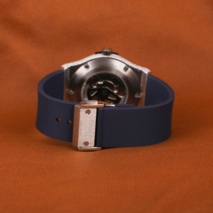 นาฬิกาข้อมืออัตโนมัติสุดหรูสำหรับผู้ชายแถบยางหน้าปัดเพชรแบบแอนะล็อกแสดงหน้าต่างกระจก - Product Image 3