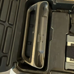 เครื่องทดสอบแบตเตอรี่รถยนต์ AC SCHNITZER X6 E71 SUV แบบ USB 1.5-15V - Product Image 3