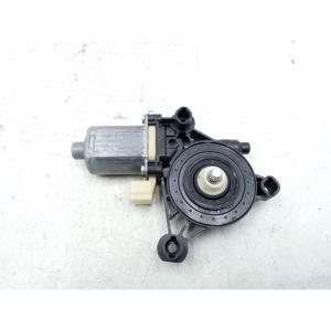 มอเตอร์กระจกไฟฟ้าด้านหน้าซ้าย AUDI A3 Cabriolet Serie (8V7, 8VE) (13>) รุ่น 0130822716 - Product Image 1