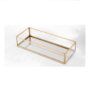 Plateau en verre doré de luxe de style européen plateau de présentation rectangulaire en métal plateau décoratif pour bijoux personnalisés moderne - Product Image 1