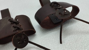 Soportes para Cuernos de Beber de Cuero de Búfalo Rectangulares Ecológicos Hechos a Medida para Reventa, Artesanía Ajustable - Product Image 6