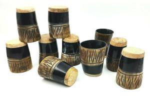 Bien naturel Style Viking Mini corne à boire fait à la main en verre de corne de buffle Tequila Vodka verre avec base en bois à des fins décoratives - Product Image 3