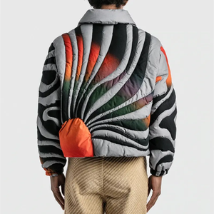 Venta al por mayor logotipo personalizado invierno a prueba de viento engrosamiento con capucha hombres chaqueta acolchada 2025 nueva chaqueta caliente de lujo Parkas de invierno para hombres - Product Image 2