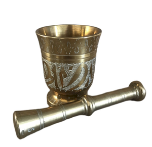 Mortier pilon en laiton antique finition vintage durable et élégant parfait pour le meulage des épices et la décoration de la cuisine au prix de gros - Product Image 2