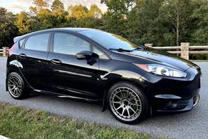 FORD FIESTA ST d'occasion 2014, conduite à gauche/droite - Product Image 5