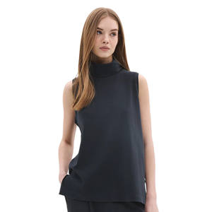 Top Deportivo Informal Hecho de Tela de Lona Cómoda - Product Image 6