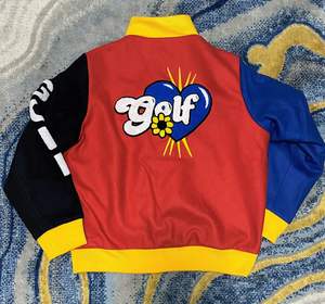 OEM vestes en polaire douce Letterman Varsity pour hommes taille XS veste en laine à blocs de couleurs avec patchs en chenille sur pied - Product Image 3