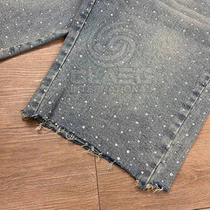 Ropa de verano de moda para hombres Pantalones cortos de mezclilla con diamantes de imitación Nuevo diseño con logotipo personalizado Pantalones cortos de mezclilla para hombres Precio al por mayor - Product Image 4