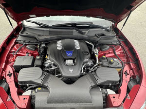 Usado 2015 Maserati Gran Turismo S Q4 AWD volante a la izquierda - Product Image 4