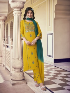 Una nueva colección de rayón de primera calidad con hilo y juego Kurtis hecho a mano para mujer venta en línea - Product Image 3