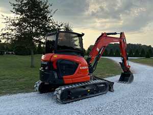Compre Mini Excavadora Kubota KX057-5 Usada, Miniexcavadora de 5 Toneladas, 6 Toneladas, Máquina para Movimiento de Tierras, Entrega Rápida, Calidad Premium, Precio Bajo, En Stock - Product Image 1