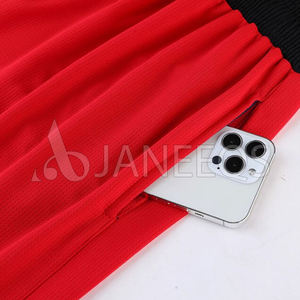 Conjunto de entrenamiento de baloncesto con tu logotipo bordado, chaleco y pantalones cortos con diseño personalizado por sublimación - Product Image 3