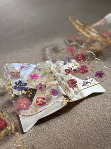 Support de Coran en Résine Floral, Support de Coran en Résine Pressée de Pétales de Rose Cadeaux Islamiques Portable Robuste Léger Bookstand - Product Image 4