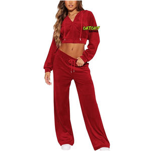 Survêtement en velours survêtements d'hiver en velours personnalisés strass 2 pièces pour femmes juteux velours Jogging survêtement pantalon évasé - Product Image 1