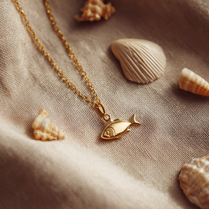 Acero inoxidable PVD chapado en oro personalizado pez lindo animal colgante collar - Product Image 3