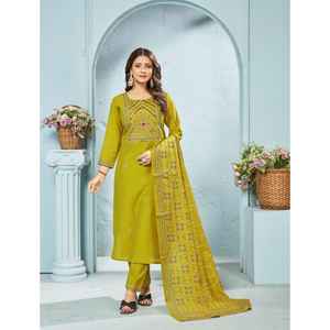 NOUVEAU PANTALON TOP LANCÉ ET DUPATTA AVEC TRAVAIL EN RELIEF EN 2 COULEURS DE JAUNE ET DE ROSE - Product Image 1