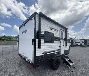 Mini caravane de voyage pliable tout-terrain de 16 pieds avec extérieur ondulé pour camping-car - Product Image 5