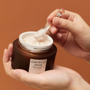 SKIN1004 Madagascar Centella Probio-Cica Enrich Cream 1.69 fl.oz 50ml pour les peaux sensibles Vente en gros coréenne - Product Image 6