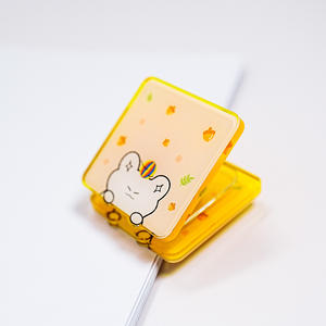 Pince à papier en acrylique de couleur radieuse, transparente, durable, organisateur pour la décoration de bureau et la papeterie scolaire - Product Image 2