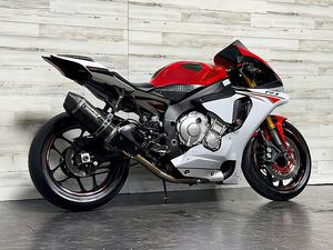 Yamaha R1 d'occasion de 2015 disponible à la vente - Product Image 4