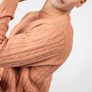 Pull-over respirant à col rond pour hommes, pull en tricot uni, respirant, fabriqué sur mesure par OEM pour l'hiver, fabricant de pull-over pour hommes - Product Image 5