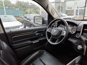 ใช้ lhd/rhd 2022แรม1500 Laramie ลูกเรือ Cab - Product Image 2