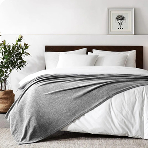 Modern Soft <b>Knitted</b> Design Bed <b>Blanket</b> Four Seasons Portable Customizable Plain Solid Home Bed <b>Blanket</b> For Winter Season Use - Product Image 6