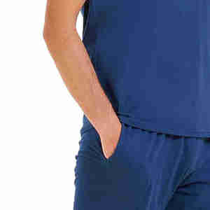 Ensemble de vêtements de sport d'été respirants pour hommes personnalisés par OEM-T-shirts et shorts en coton de différentes couleurs avec motif imprimé - Product Image 5