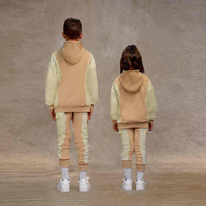 Ensembles de vêtements tendance unisexes pour enfants Hip Hop Rouge Noir Blanc Patchwork Sweat-shirt & Jogging Vêtements de sport décontractés pour tout-petits - Product Image 2