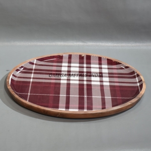 ถาดไม้มะม่วงธรรมชาติที่มีรูปทรงที่เป็นเอกลักษณ์และผิวเรียบเนียนสำหรับการเสิร์ฟที่หรูหราและการตกแต่งบ้าน - Product Image 2