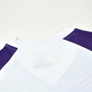 Camiseta de Fútbol de Invierno Personalizada, Uniforme de Fútbol Retro, Transpirable, de Secado Rápido, Ajuste Holgado, Impresión de Nombre Personalizada OEM para Pedidos al por Mayor - Product Image 3