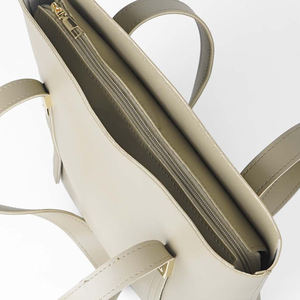 2025 sacs à main en cuir pour dames de haute qualité personnalisés sacs à main et sacs fourre-tout vente en gros sacs à main pour femmes personnalisation à bas prix - Product Image 4