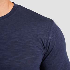 Camiseta GAI Dash Navy de Algodón Premium, Transpirable, Diseño Sólido, 180 Gramos, Etiqueta Personalizada, Prendas Comprimidas - Product Image 5