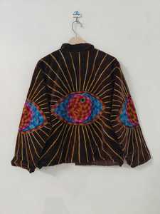 Veste Suzani en velours brodée à l'œil, style bohème, veste statement artisanale, veste Suzani en velours faite à la main avec motif œil - Product Image 6