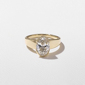 Anillo de compromiso de solitario moissanita duradero de 2 quilates en oro de 14 quilates VVS2 claridad corte brillante redondo exportación al por mayor para mujer - Product Image 3