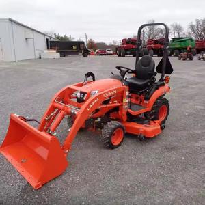Proveedor Mayorista de Tractor Agrícola FENDT de 120 CV para Agricultura y Construcción con Bomba de Alta Capacidad y Componentes de Rodamientos - Product Image 2