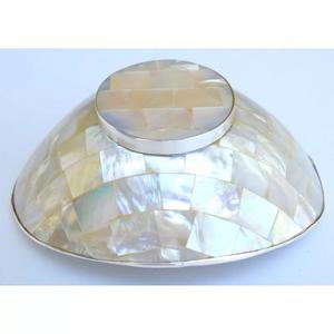 Cuenco pequeño ovalado hecho a mano con concha de perla Madre, respetuoso con el medio ambiente, técnica personalizada, unión, bordes superiores de plata esterlina laminada - Product Image 2