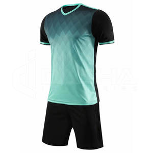 Uniforme de Fútbol Transpirable de Secado Rápido Personalizado de Alta Calidad, 100% Poliéster, Nuevo Diseño, Conjunto de Camiseta y Pantalones Cortos en Venta - Product Image 2