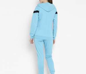 Nuevo Conjunto Deportivo para Mujer, Diseño Personalizado a la Moda, Corte Regular - Product Image 3