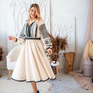 ชุดเดรสยาวคลุมเข่าปักลายดอกไม้ยูเครนมาใหม่ชุดแมกซี่สไตล์ลำลองสำหรับวันหยุด - Product Image 1