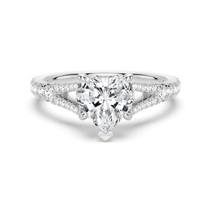 Bague de fiançailles en or 18 carats avec diamant moissanite taille cœur - Product Image 5