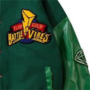 เสื้อแจ็กเก็ตเบสบอลของผู้ชายผ้าฝ้ายแขนยาวหรูหรามีสไตล์งานปักส่วนตัวสีดำแผ่นปะด้านหน้าสำหรับฤดูหนาว - Product Image 6