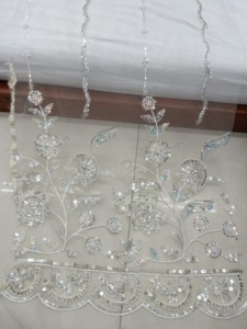 Tendance indienne beau tissu de créateur filet doux lourd avec paillettes travail pour les femmes fête et mariage porter net offres travail - Product Image 4