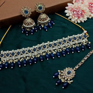 Nouveau design plaqué or traditionnel perle et goutte Kundan clouté Jumkha boucle d'oreille Mangtika collier ras du cou ensemble et ensemble de bijoux femme - Product Image 1