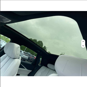 NO DENT CLEAN 2024 Cadillac LYRIQ d'occasion, SUV électrique automatique sport avec toit ouvrant panoramique disponible - Product Image 3