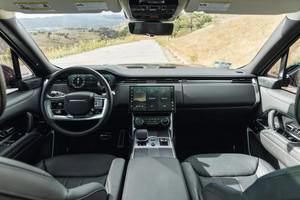 Range Rover First Edition 2022 Usado en Buen Estado, Motor V8 Biturbo de 523 CV - Product Image 4