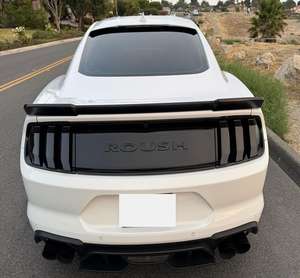 Roush 450R V8 Turbo 10 Cylindres Conduite à Gauche Hautement Équipé Toit Ouvrant Panoramique Faible Kilométrage Prix Compétitif En Stock - Product Image 3